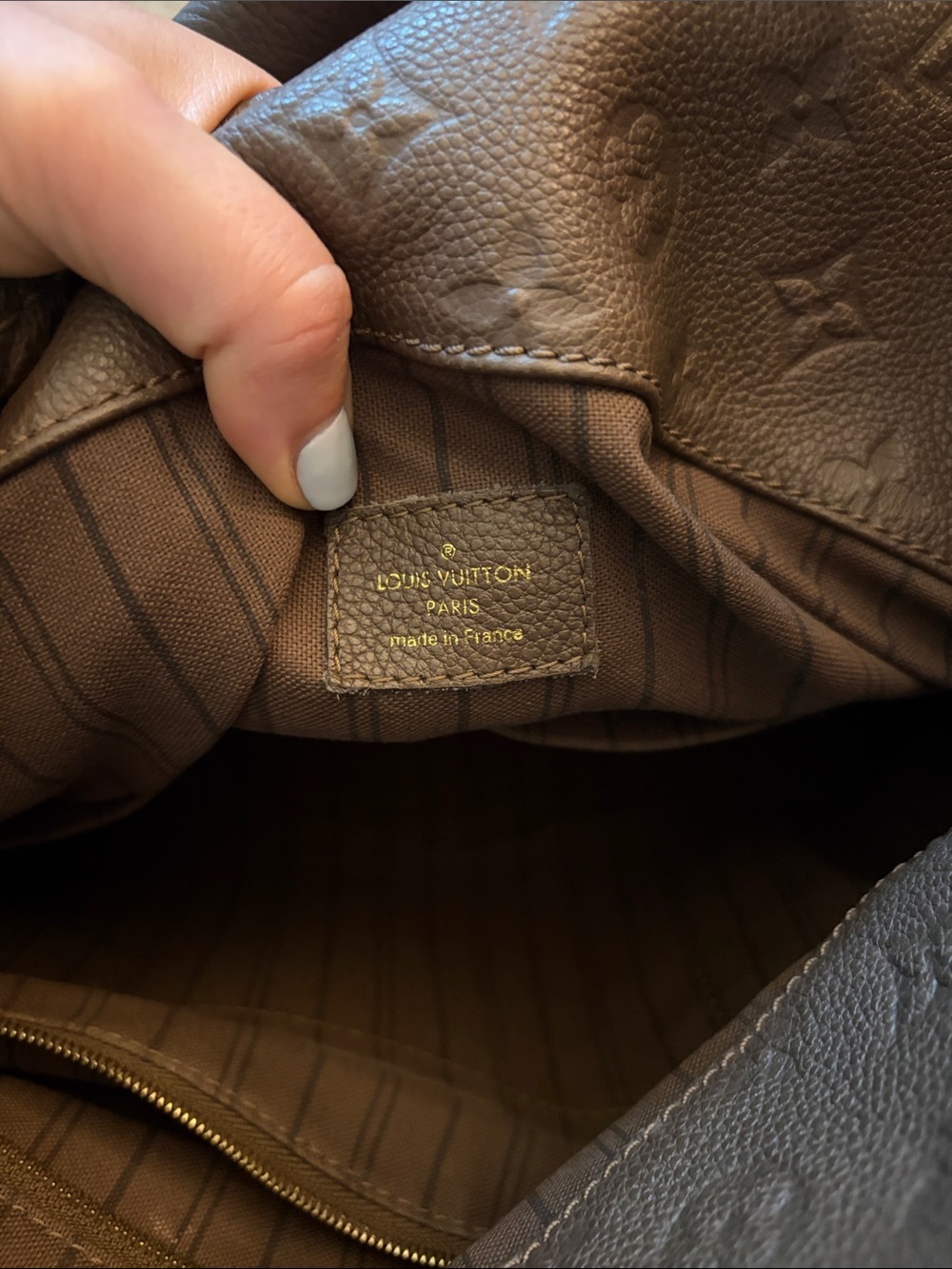 Louis Vuitton Monogram Empreinte Taupe Brown Leather Artsy - Picture 3 of 15